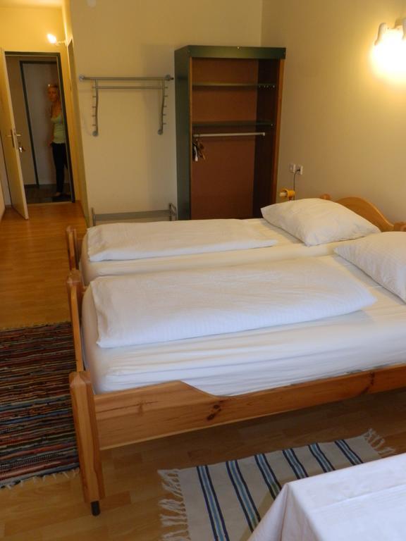 Gasthof Wimmer Eisenstadt Room photo