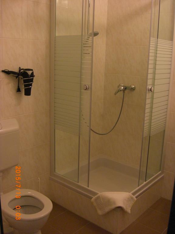 Gasthof Wimmer Eisenstadt Room photo
